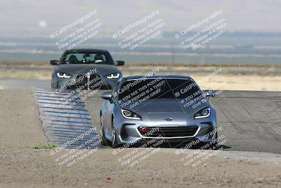 media/Sep-15-2024-Speed Ventures (Sun) [[7a54f7ed2f]]/Black Group/Session 1 (Outside Grapevine)/